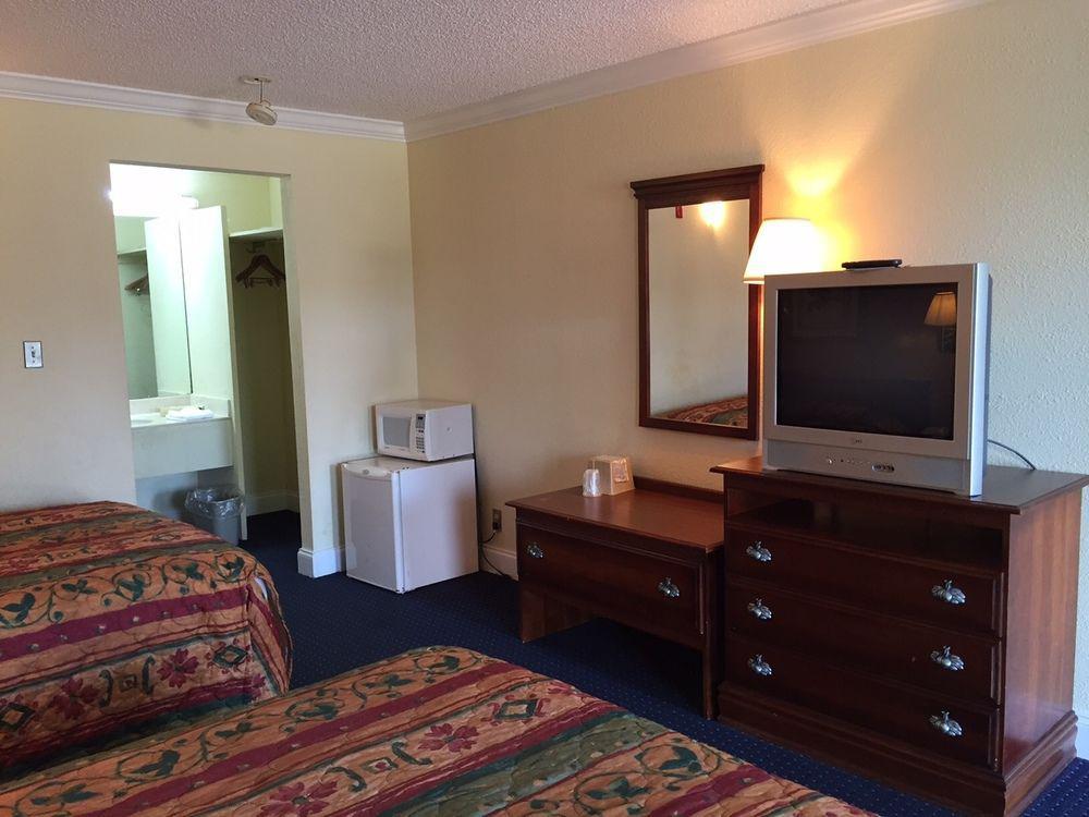 Capital Inn Cordele Extérieur photo